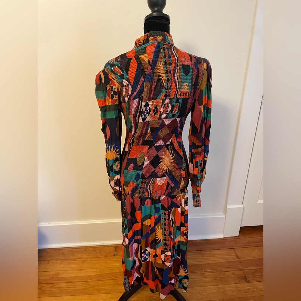NWOT FARM RIO
Tropical Shapes Multicolour Smocked Midi-Dress - Picture 7 of 7